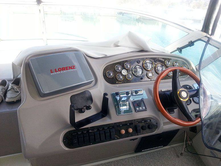 Cruisers yachts CRUISERS Yachts 3672