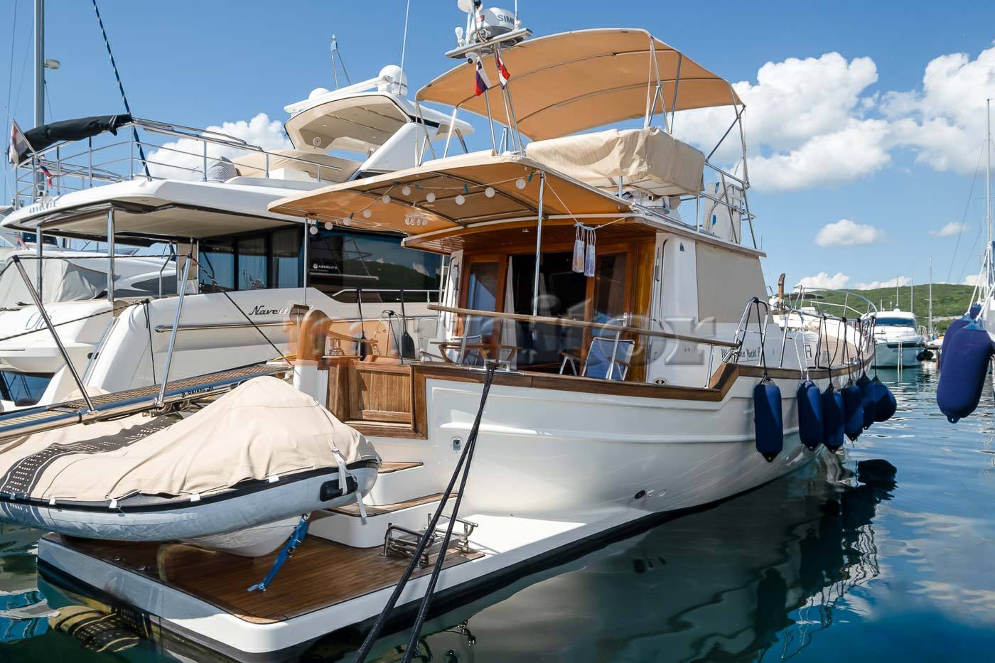 Menorquin 160 fly