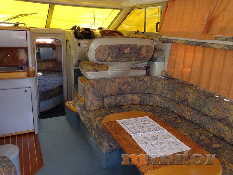 Sealine 330 fly