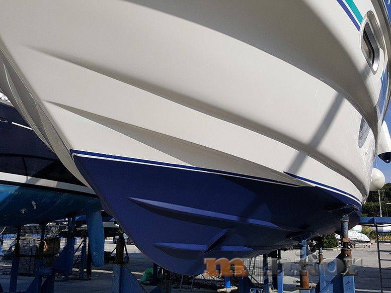 Sealine 330 fly