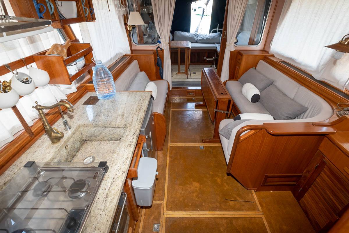 Trawler pedro Bora 38