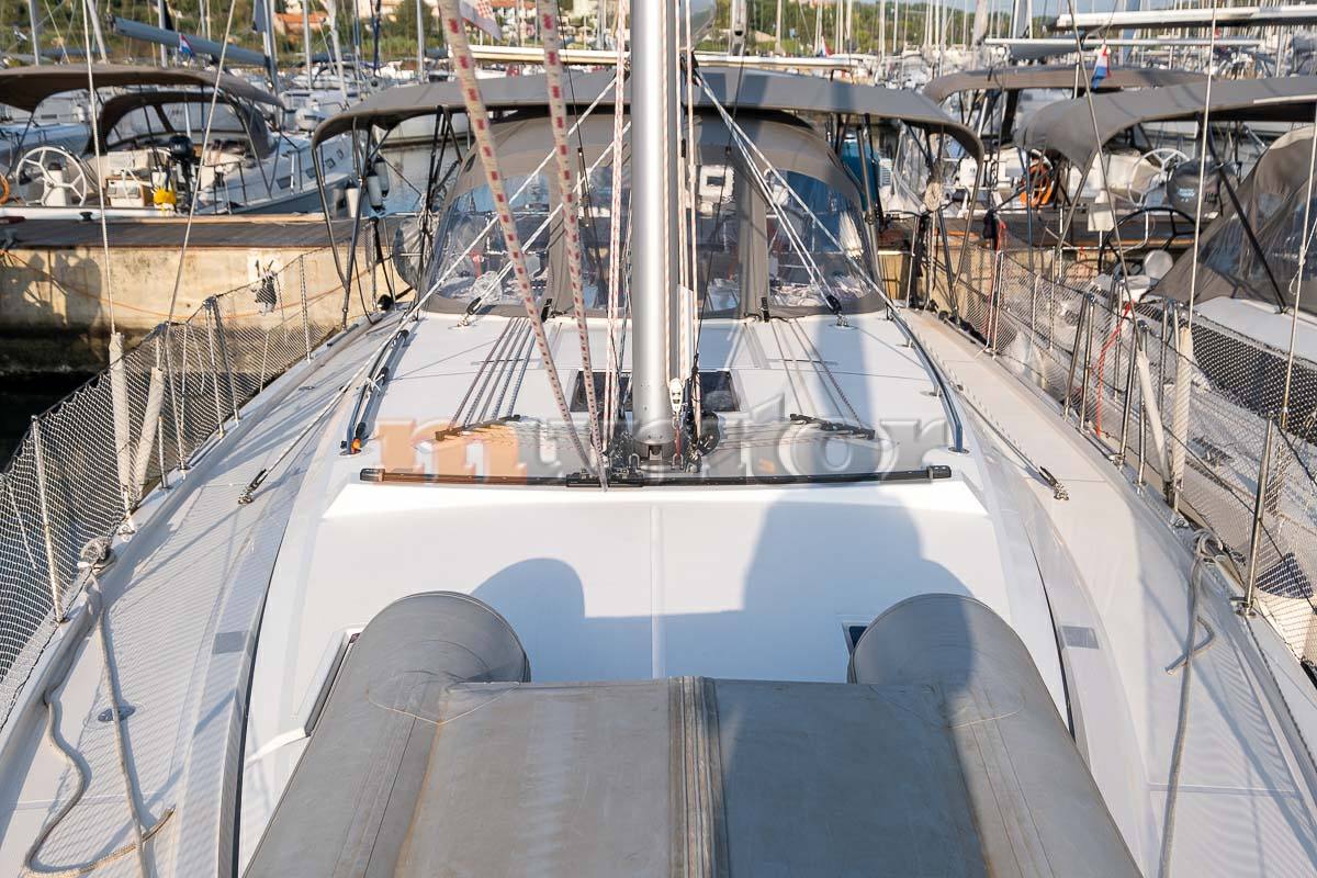 Bavaria C42 fotografia
