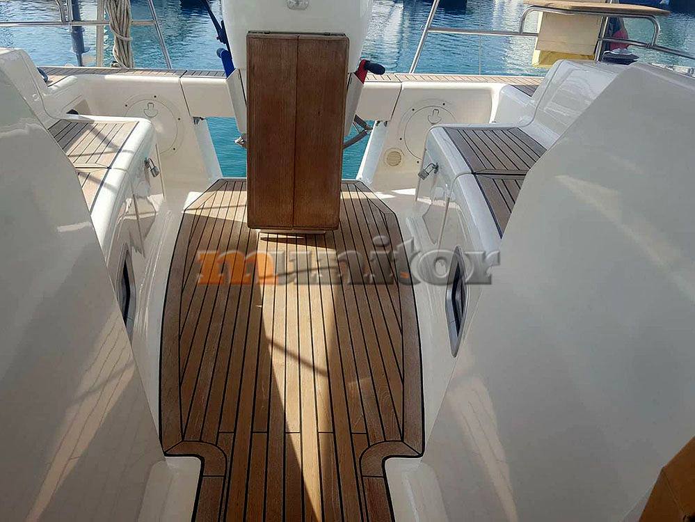 Triplast Y 40 Flybridge