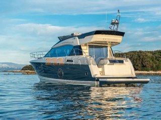 Monte Carlo Yachts 5