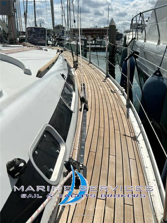 Cantiere del pardo Grand soleil 43 j&j Sailing boat used for sale