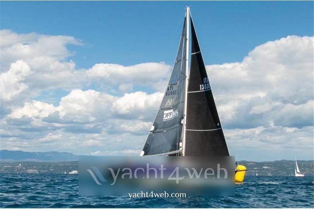 X Yachts - im38
