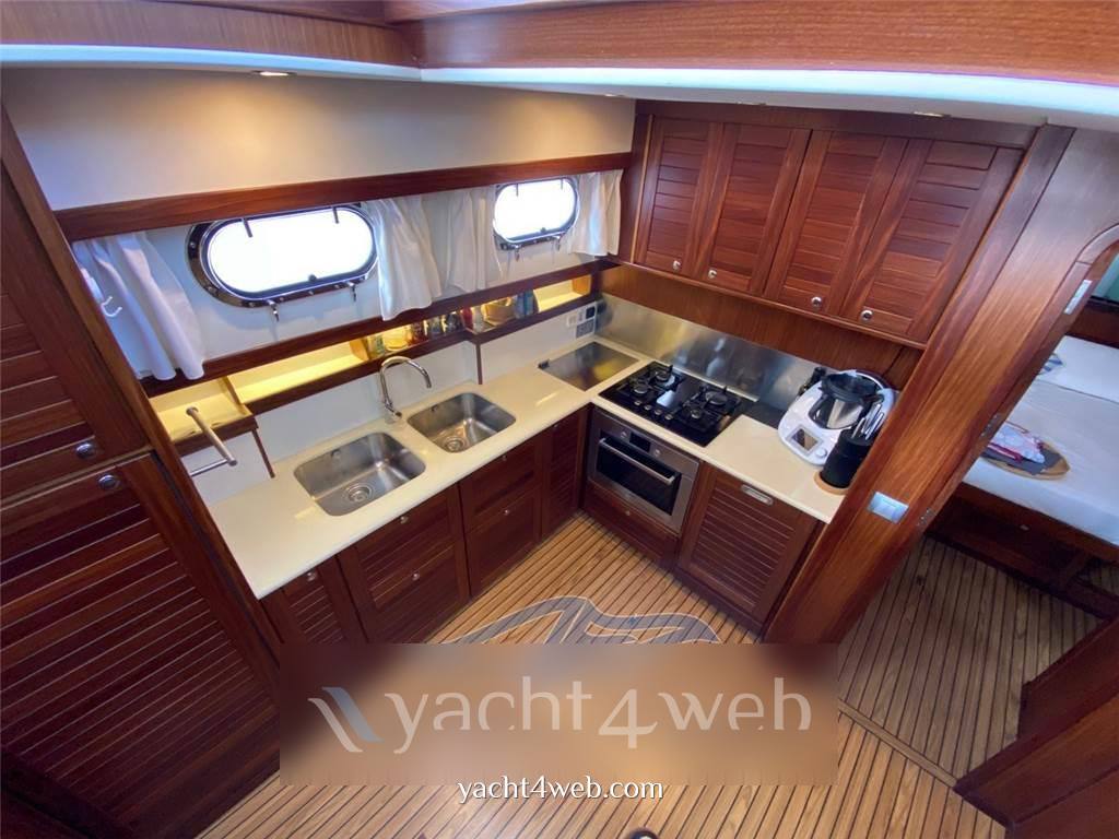 Sasga yachts Minorchina 54 fly Motor boat used for sale