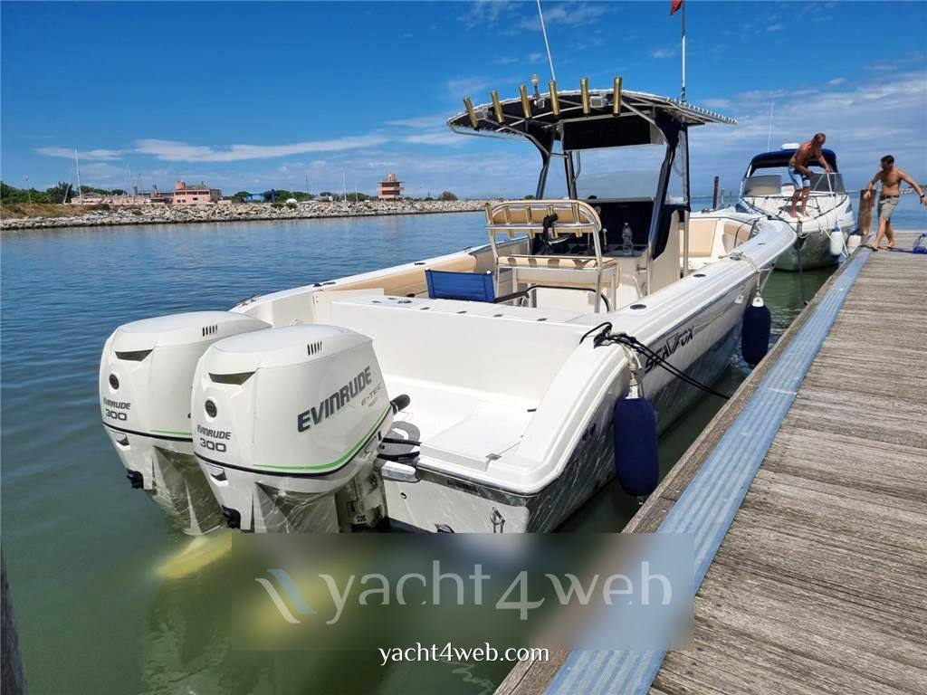 Seafox 287 cc Motor boat used for sale