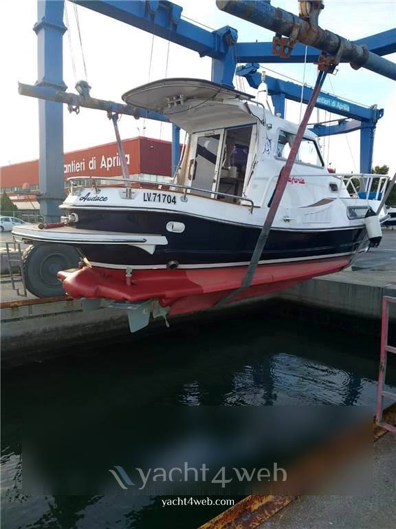 Catarsi Calafuria 24 motor boat