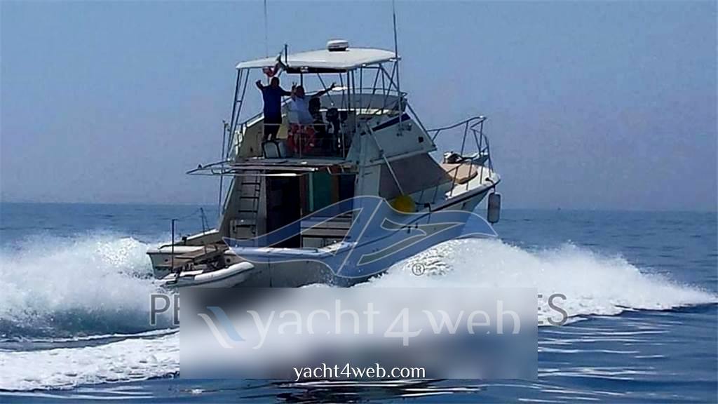 Hatteras 36 convertible Motor boat used for sale
