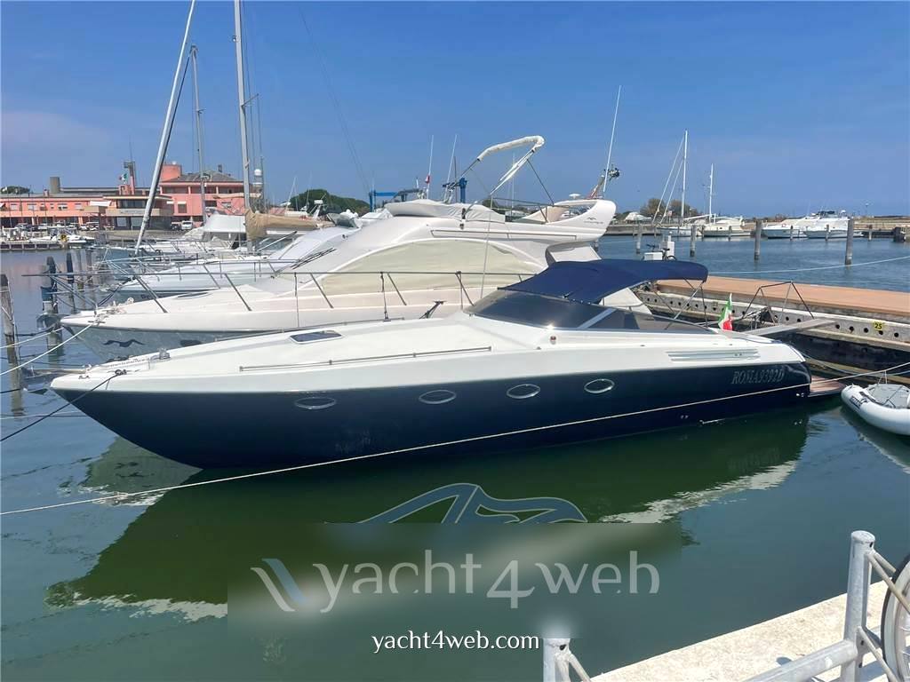 Marine yachting Mig 38 Motor boat used for sale