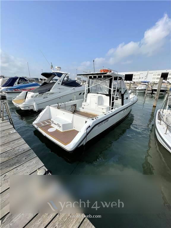 Luhrs corporation 300 Моторная лодка используется для продажи