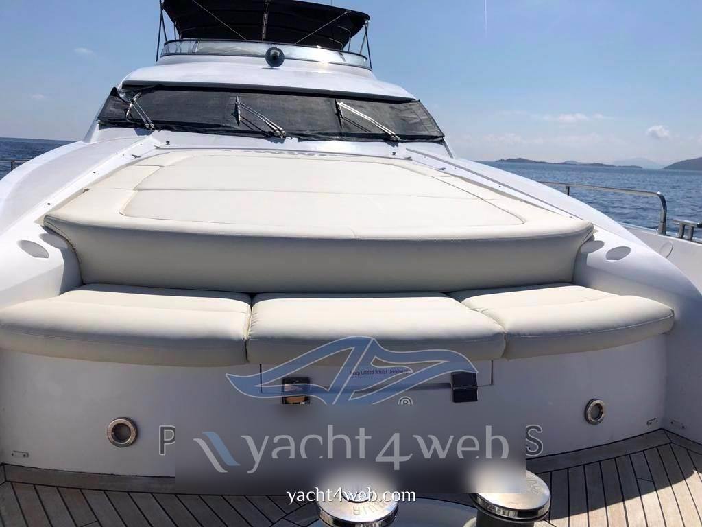 Sunseeker 90 yacht Моторная лодка используется для продажи