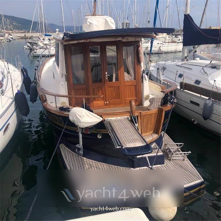 Menorquin 110 Моторная лодка используется для продажи