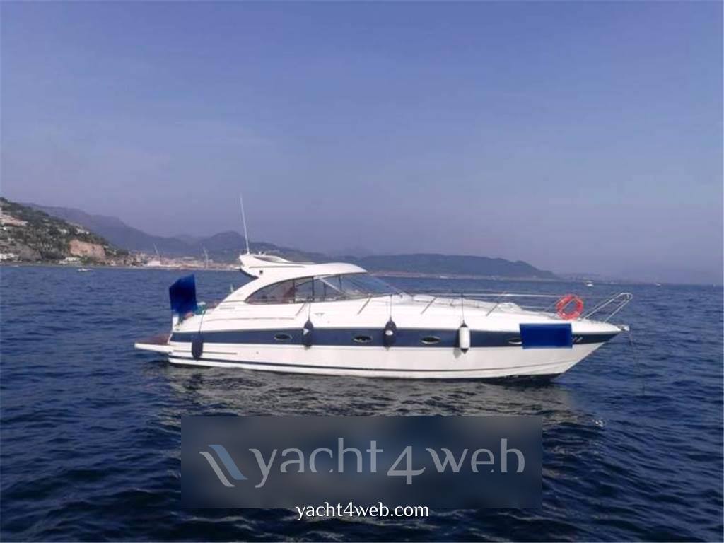 Bavaria 38 ht luxury sport Motor boat used for sale