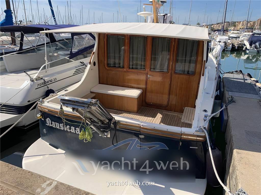 Cantieri estensi 360 goldstar Motor boat used for sale