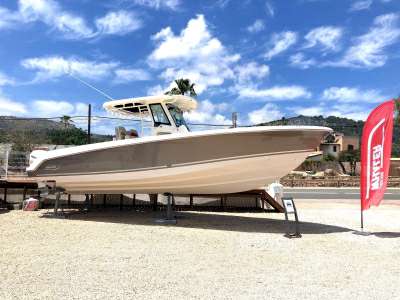 BOSTON WHALER BOSTON WHALER BOSTON 330 OUTRAGE