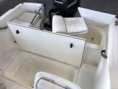 BOSTON WHALER BOSTON WHALER Boston 17 dauntless