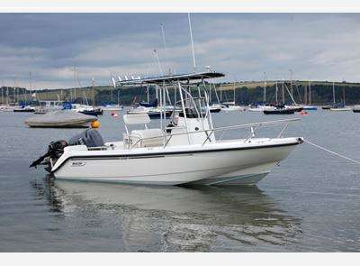 BOSTON WHALER BOSTON WHALER Boston 18 outrage