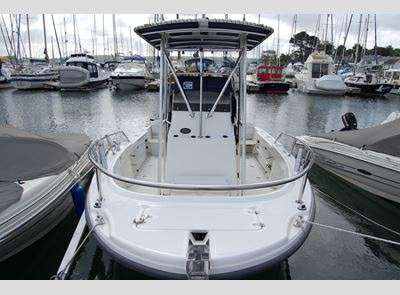 BOSTON WHALER BOSTON WHALER Boston 18 outrage