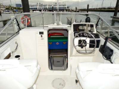 BOSTON WHALER BOSTON WHALER Boston 210 conquest