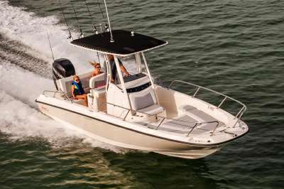 BOSTON WHALER BOSTON WHALER Boston 240 dauntless