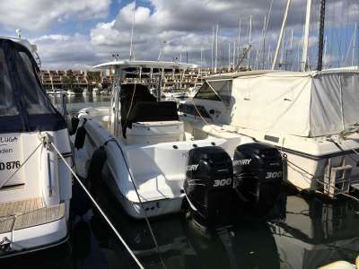 BOSTON WHALER BOSTON WHALER Boston 320 outrage