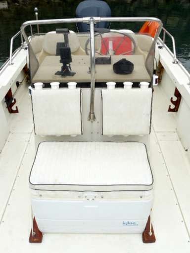 Boston whaler Boston whaler Boston 190 outrage