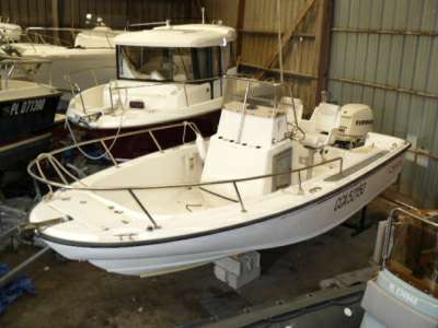 Boston whaler Boston whaler Boston 20 outrage