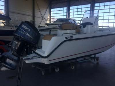 Boston whaler Boston whaler Boston 21 outrage