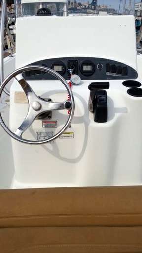 Boston whaler Boston whaler Boston 21 outrage