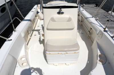 Boston whaler Boston whaler Boston 21 outrage