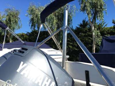 Boston whaler Boston whaler Boston 24 outrage