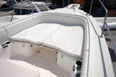 Boston whaler Boston whaler Boston 26 outrage