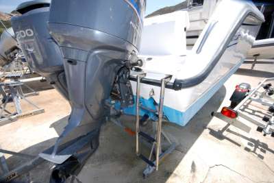 Boston whaler Boston whaler Boston 26 outrage