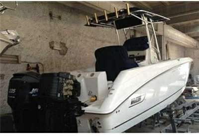 Boston whaler Boston whaler Boston 27 outrage