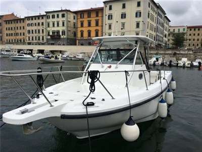 Boston whaler Boston whaler Boston 28 outrage