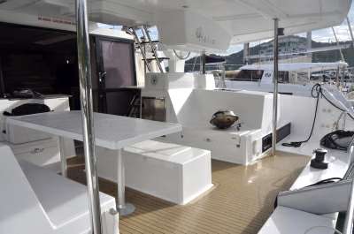 FOUNTAINE PAJOT FOUNTAINE PAJOT Helia 44