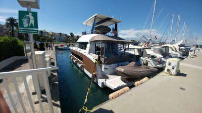 FOUNTAINE PAJOT FOUNTAINE PAJOT My 37