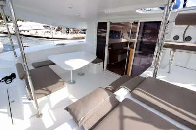 FOUNTAINE PAJOT FOUNTAINE PAJOT Orana 44