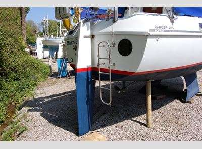 HUNTER HUNTER 265 ranger bilge keel