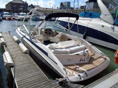 Regal Regal 2200 bowrider