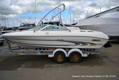 SEA RAY SEA RAY 200 signature