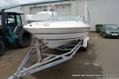 SEA RAY SEA RAY 200 signature