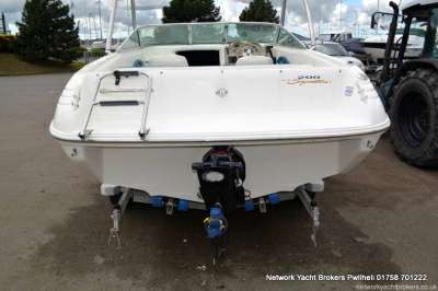 SEA RAY SEA RAY 200 signature