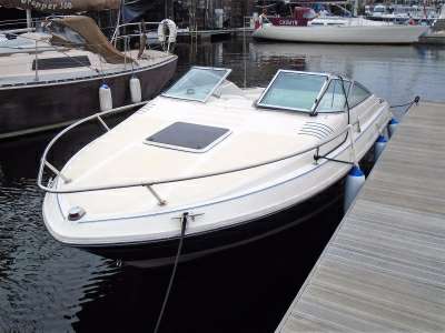 SEA RAY SEA RAY 200 signature