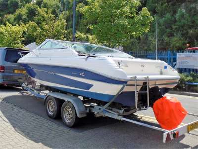 SEA RAY SEA RAY 200 signature