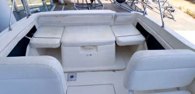 SEA RAY SEA RAY 215 express cruiser