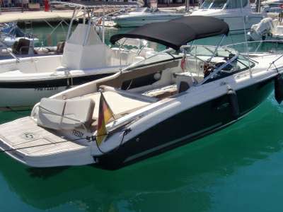 SEA RAY SEA RAY 240 sun sport