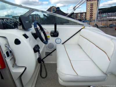 SEA RAY SEA RAY 240 sundancer